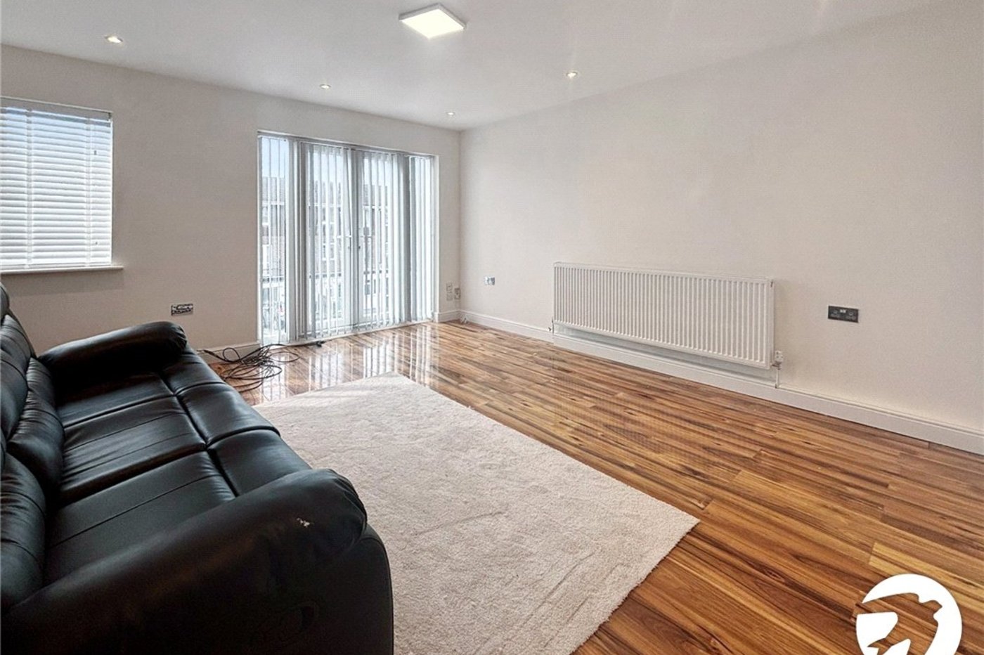 5 bedroom house to rent in Bromley | Robinson Jackson