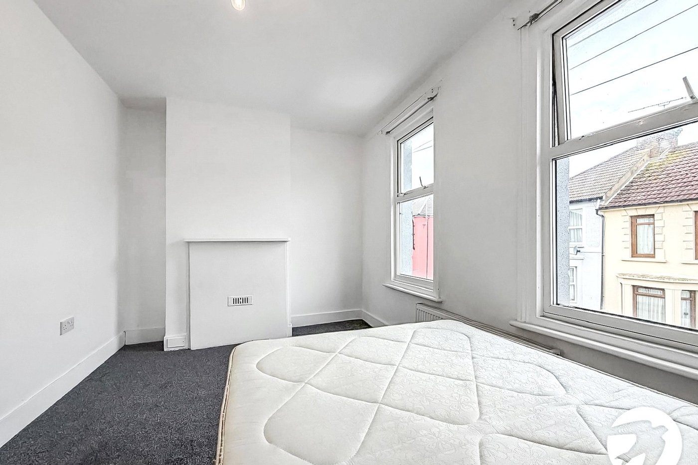 3 bedroom house to rent in Gillingham | Robinson Michael & Jackson