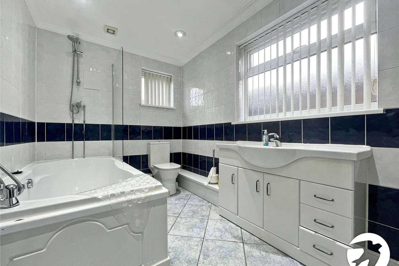 3 bedroom house to rent in Gillingham | Robinson Michael & Jackson