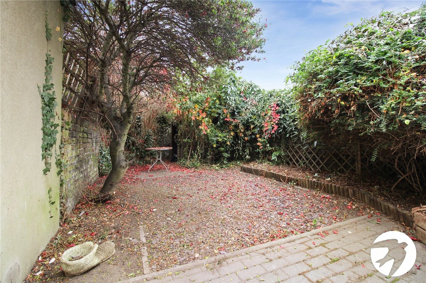 2 bedroom house to rent in Gravesend | Robinson Michael & Jackson