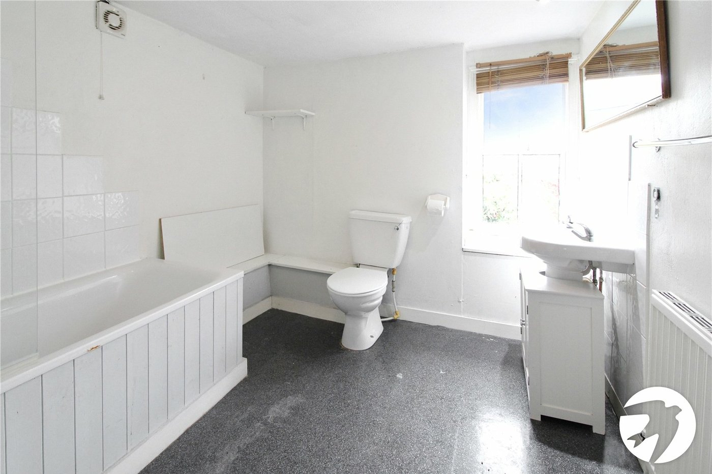 2 bedroom house to rent in Gravesend | Robinson Michael & Jackson