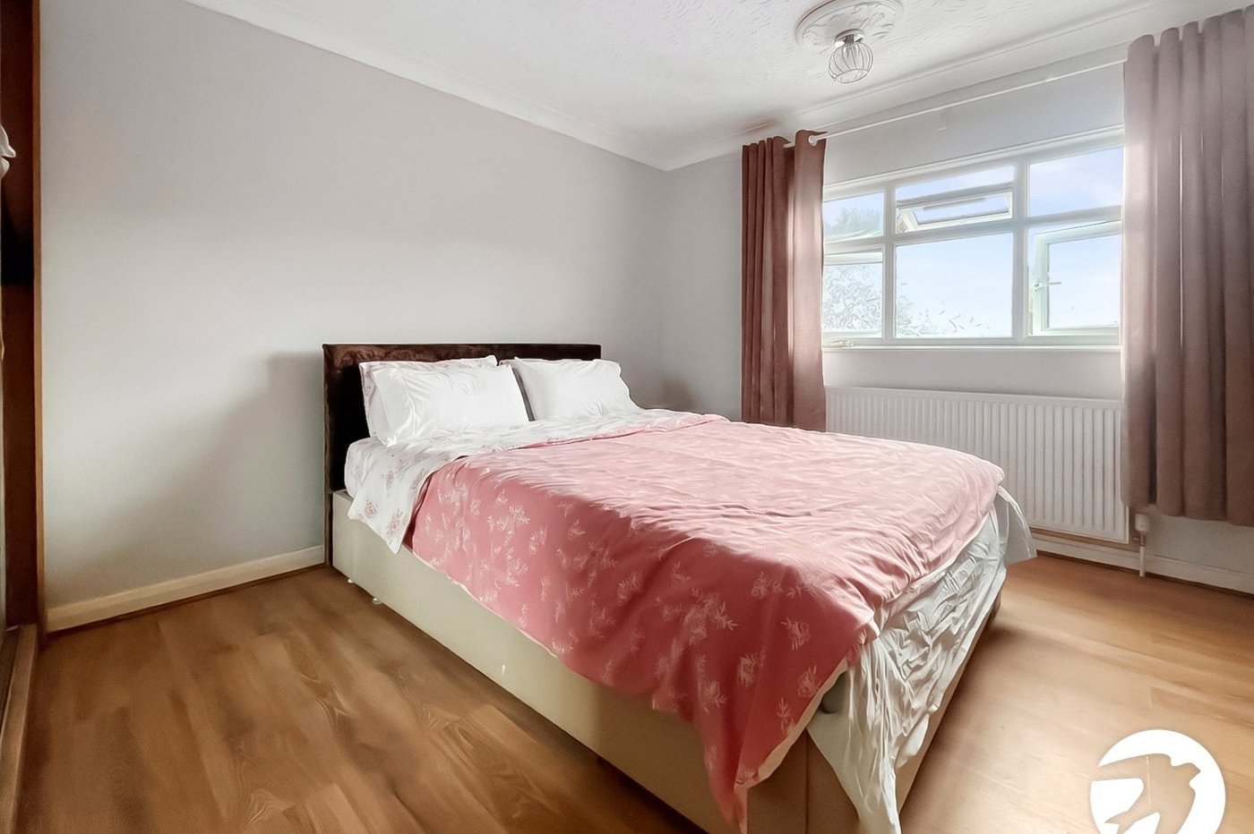 3 bedroom house to rent in Erith | Robinson Jackson