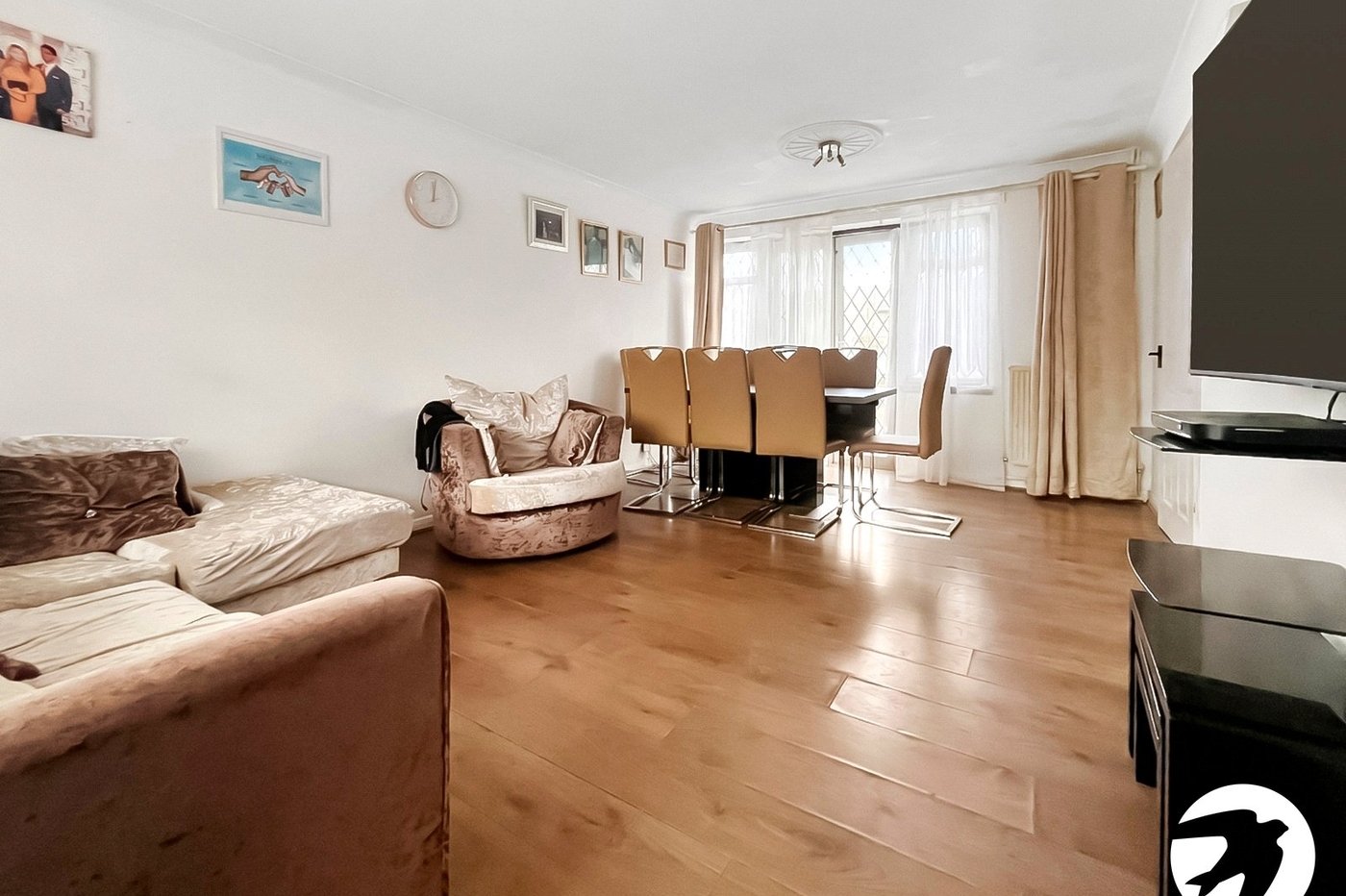 3 bedroom house to rent in Erith | Robinson Jackson