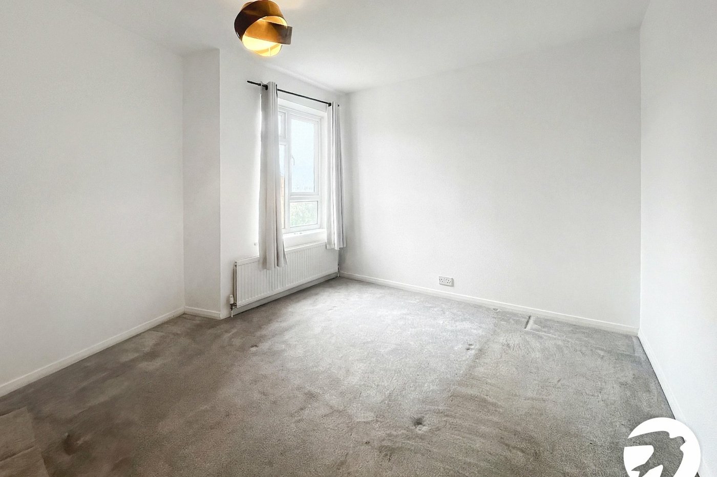 3 bedroom property to rent in Crayford | Robinson Jackson