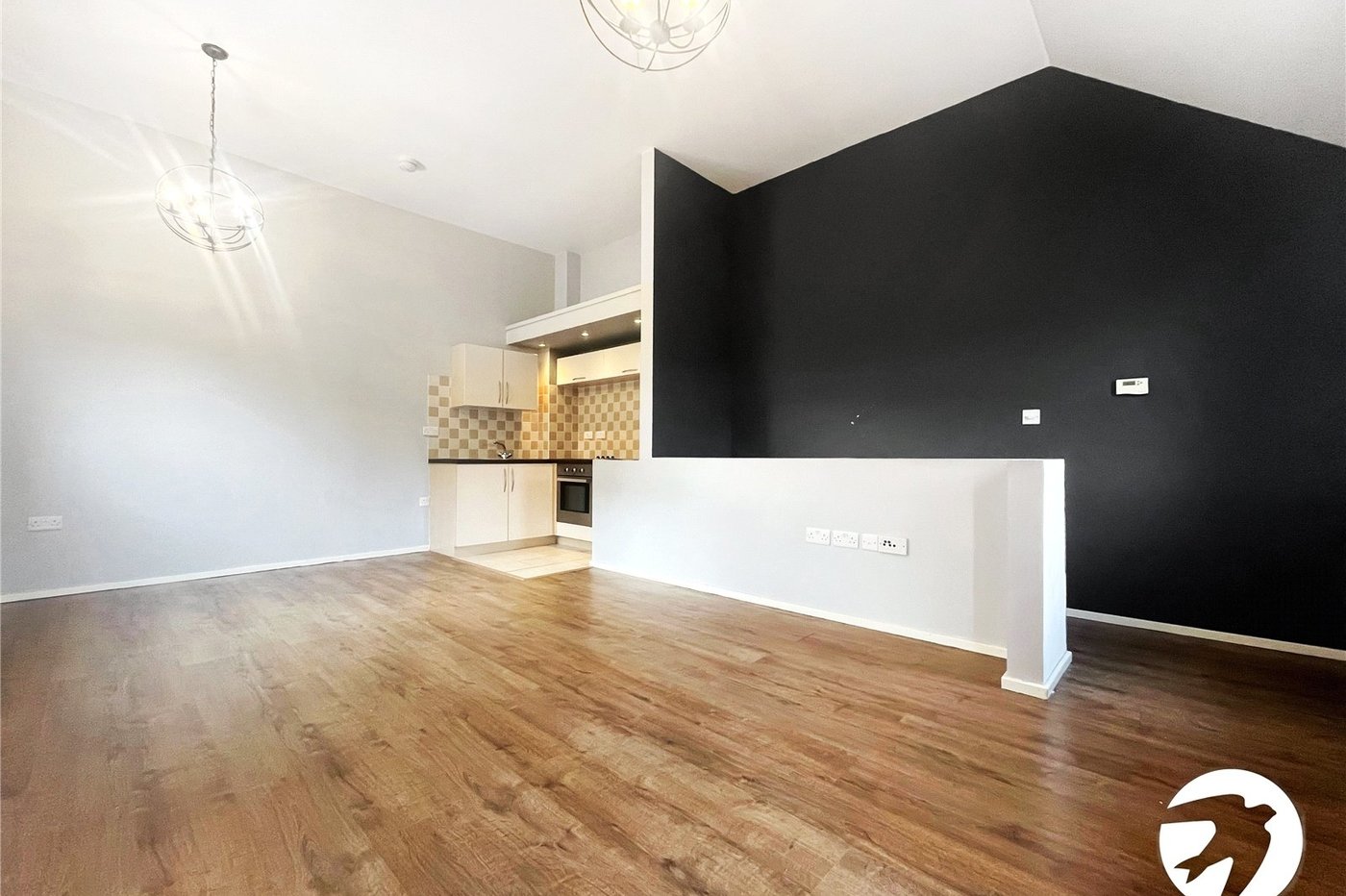 2 bedroom property to rent in Sittingbourne | Robinson Michael & Jackson