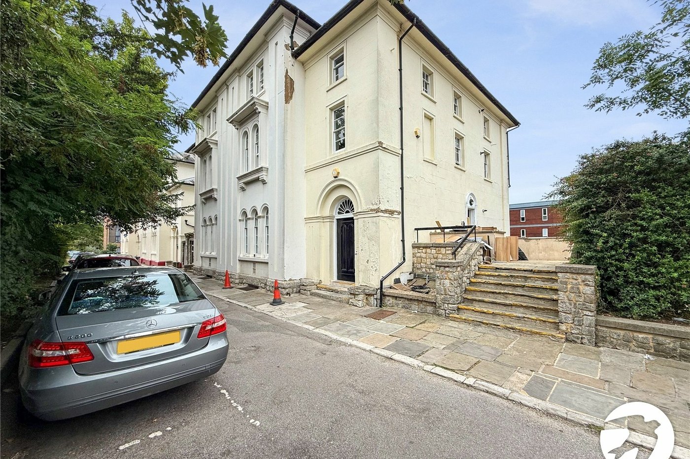 2 bedroom property to rent in Maidstone | Robinson Michael & Jackson