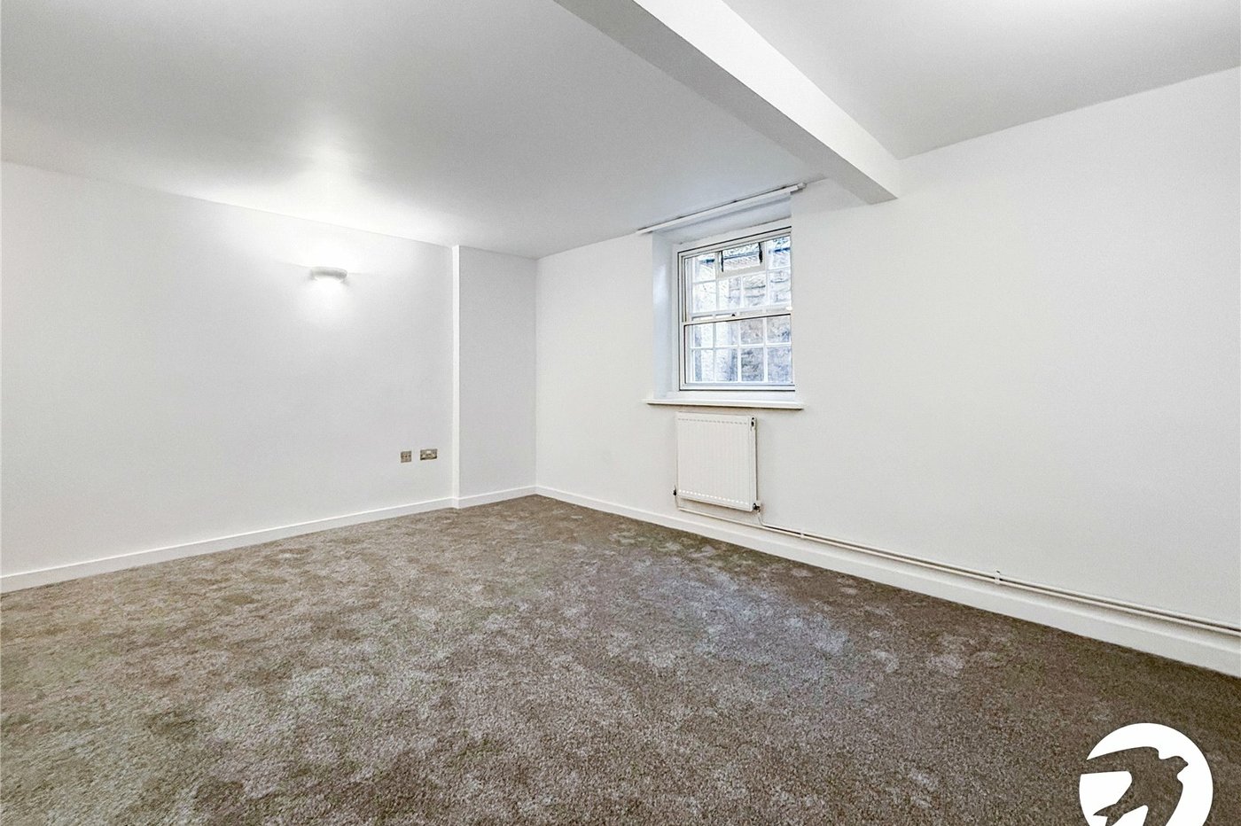 2 bedroom property to rent in Maidstone | Robinson Michael & Jackson