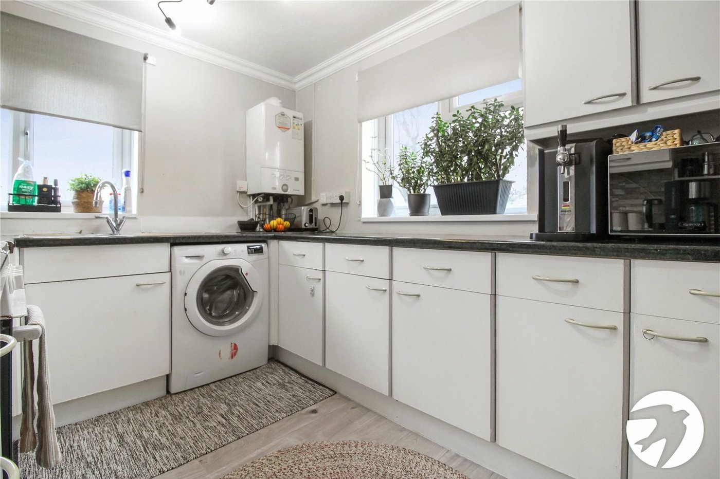 2 bedroom property to rent in Swanscombe | Robinson Michael & Jackson