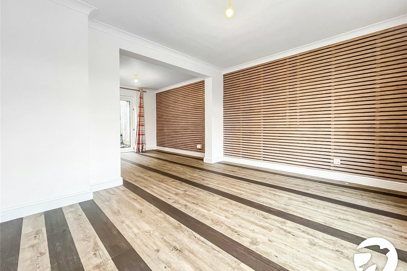 3 bedroom house to rent in Walderslade | Robinson Michael & Jackson