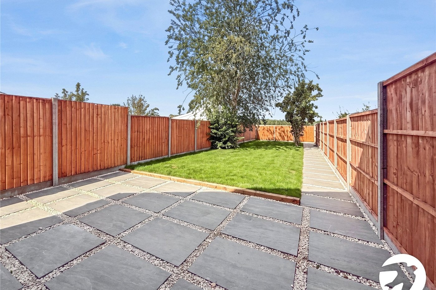 4 bedroom house to rent in Rochester | Robinson Michael & Jackson