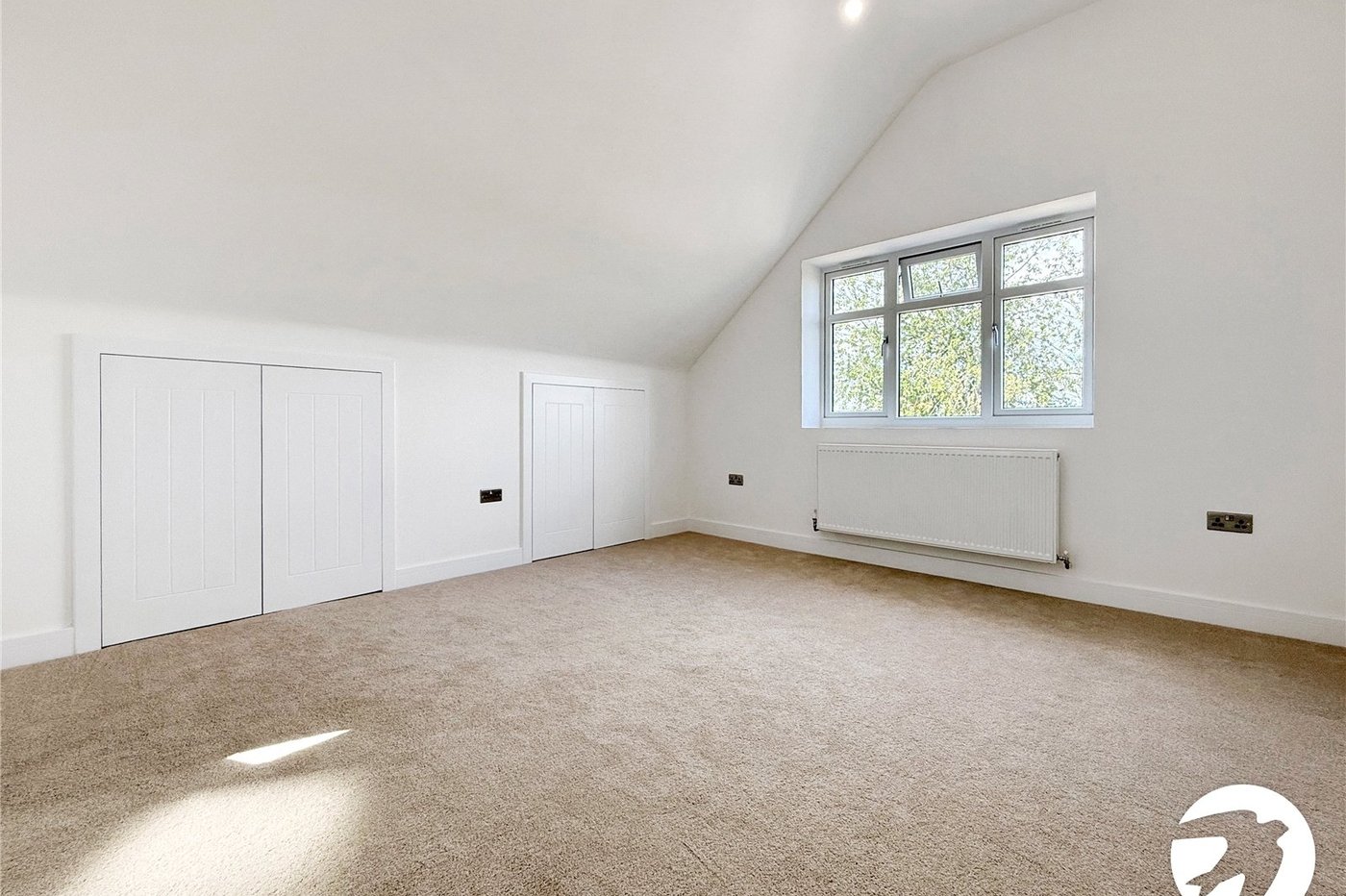 4 bedroom house to rent in Rochester | Robinson Michael & Jackson