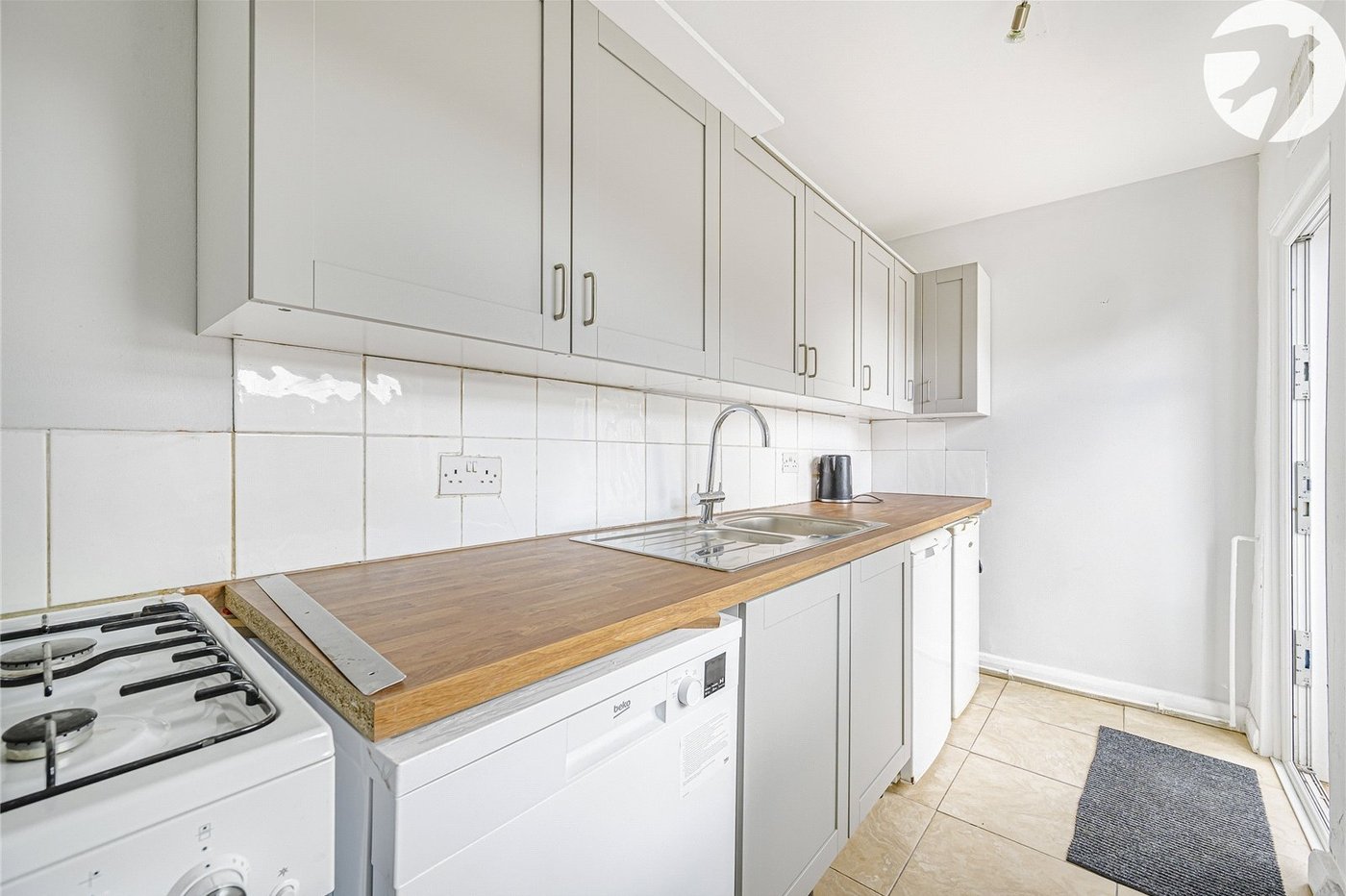 2 bedroom house to rent in Swanscombe | Robinson Michael & Jackson