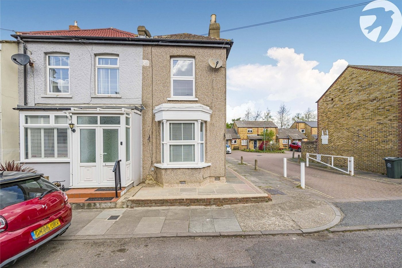 2 bedroom house to rent in Swanscombe | Robinson Michael & Jackson