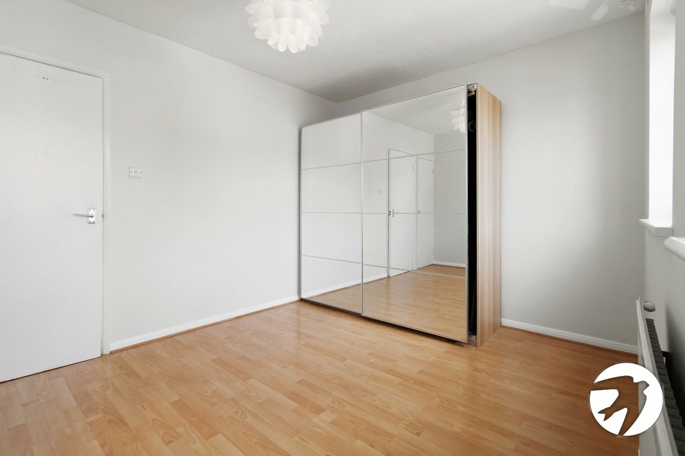 3 bedroom property to rent in Swanscombe | Robinson Michael & Jackson