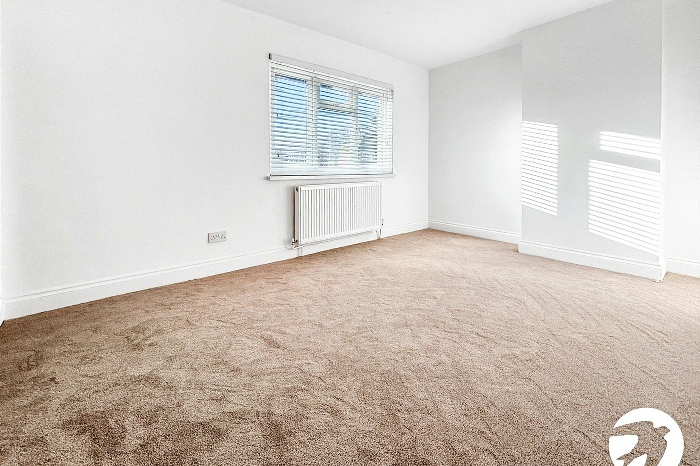 2 bedroom property to rent in Sidcup | Robinson Jackson