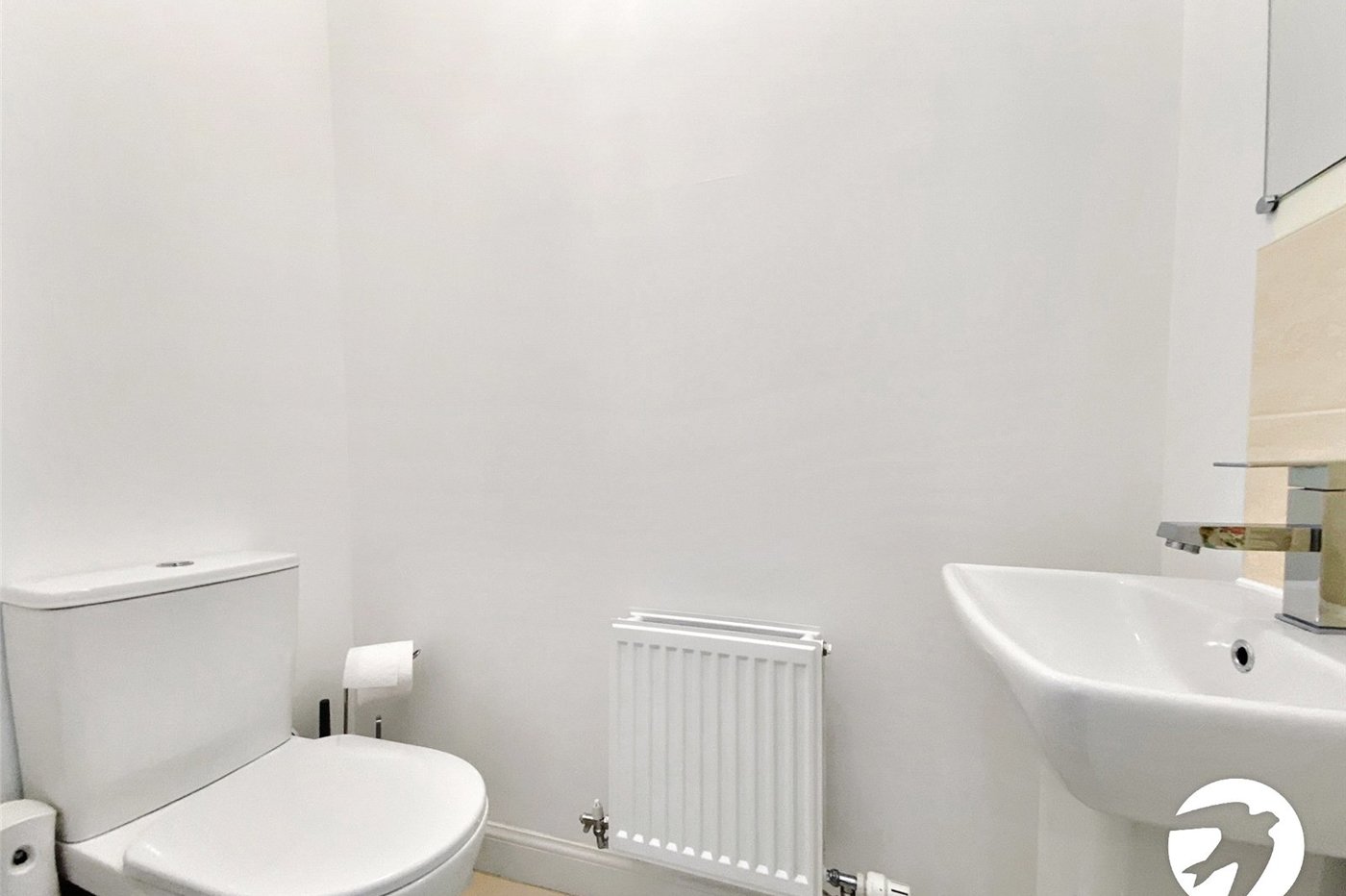 4 bedroom house to rent in Dartford | Robinson Jackson