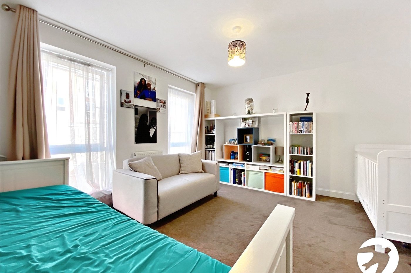 4 bedroom house to rent in Dartford | Robinson Jackson