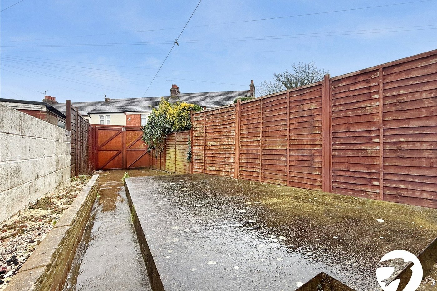 3 bedroom house to rent in Gillingham | Robinson Michael & Jackson