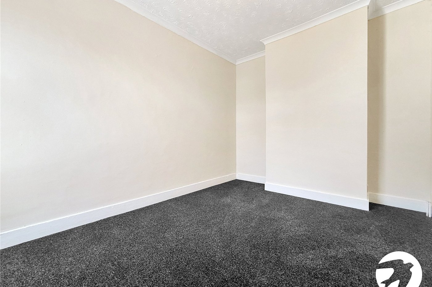3 bedroom house to rent in Gillingham | Robinson Michael & Jackson