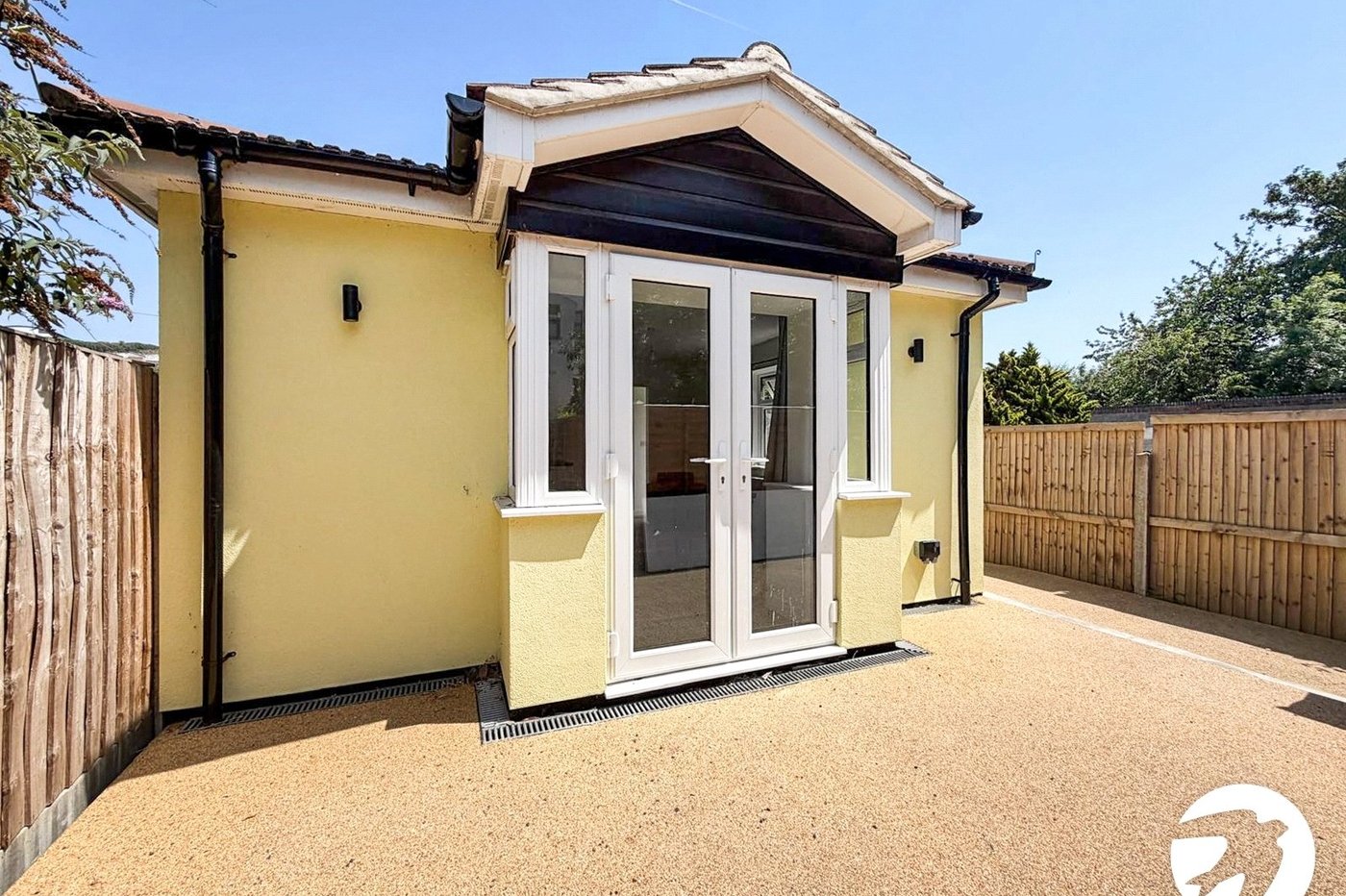 1 bedroom bungalow to rent in Chatham | Robinson Michael & Jackson
