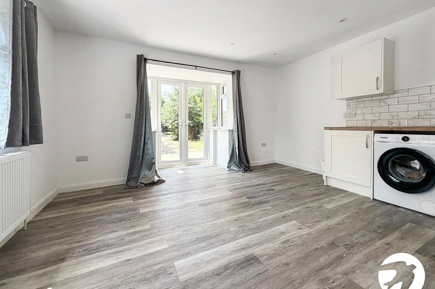 1 bedroom bungalow to rent in Chatham | Robinson Michael & Jackson
