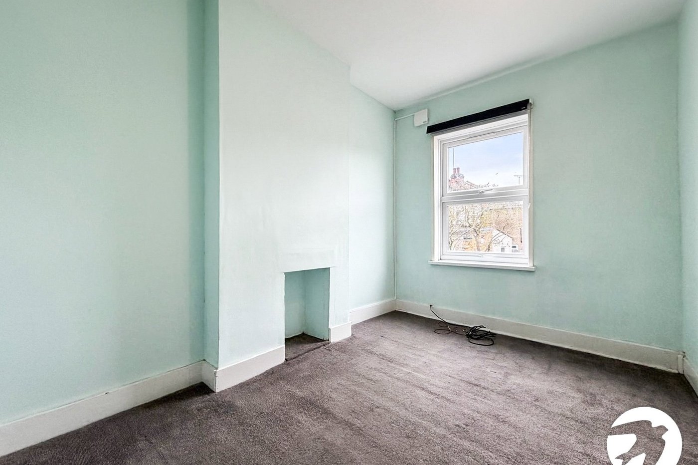 2 bedroom house to rent in London | 