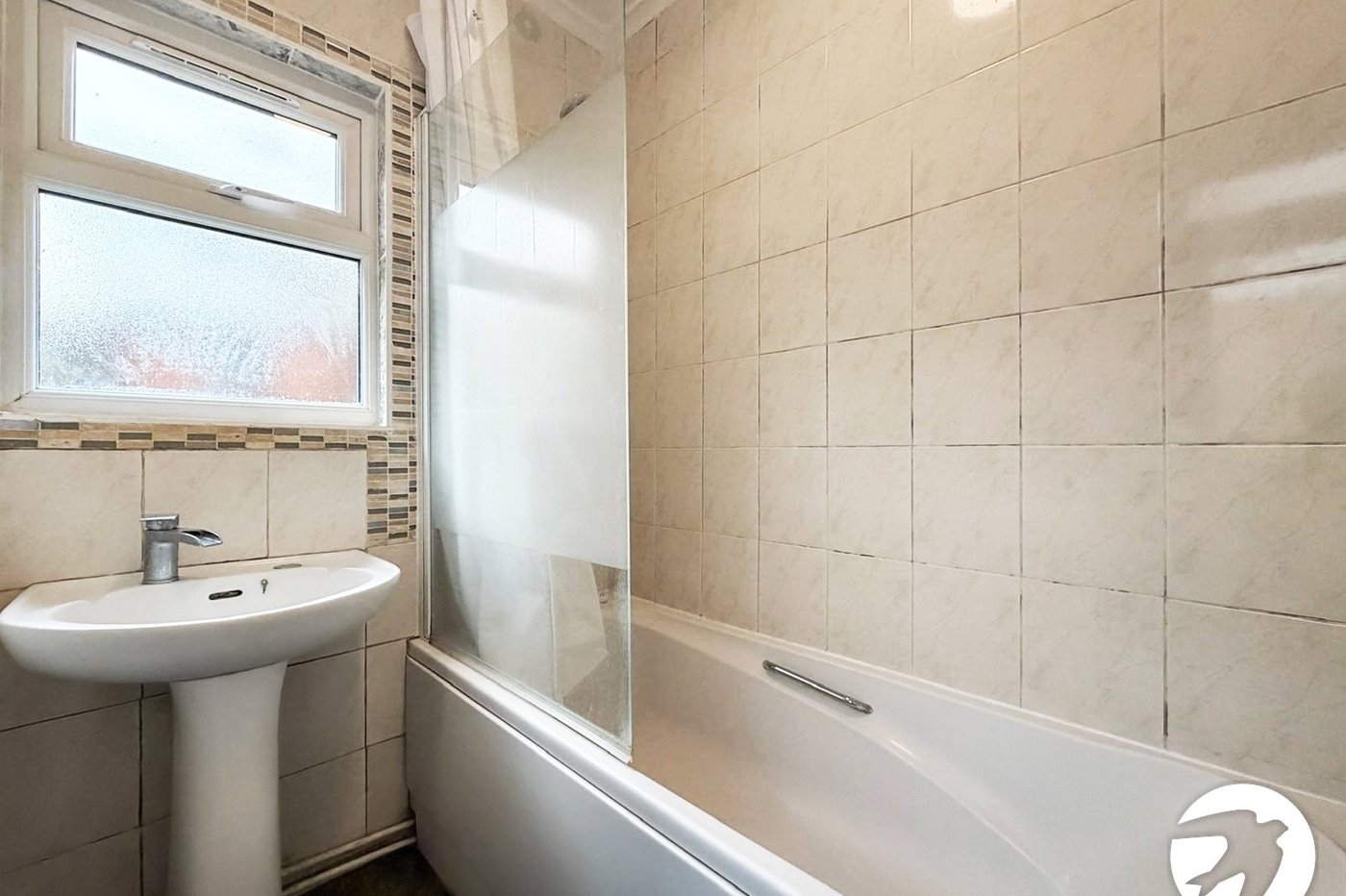 2 bedroom house to rent in London | 