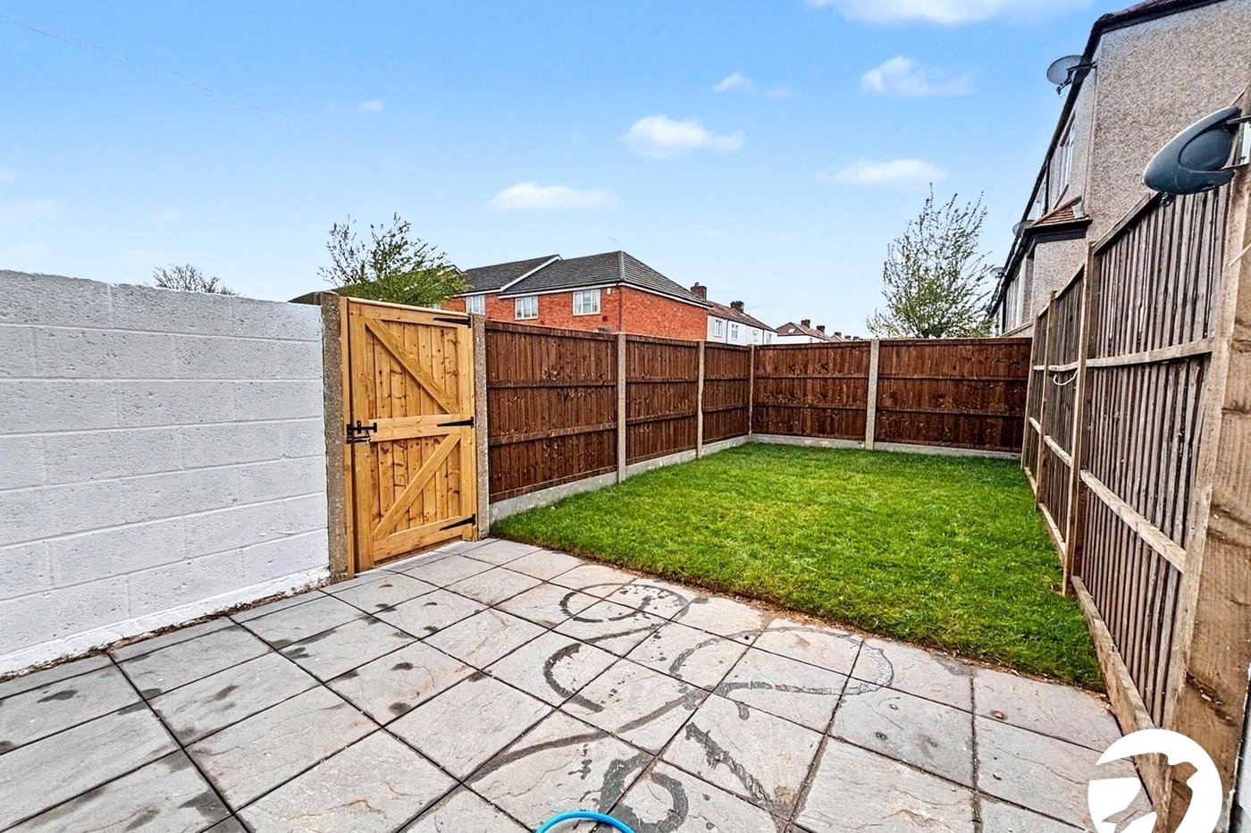 2 bedroom house to rent in Dartford | Robinson Jackson
