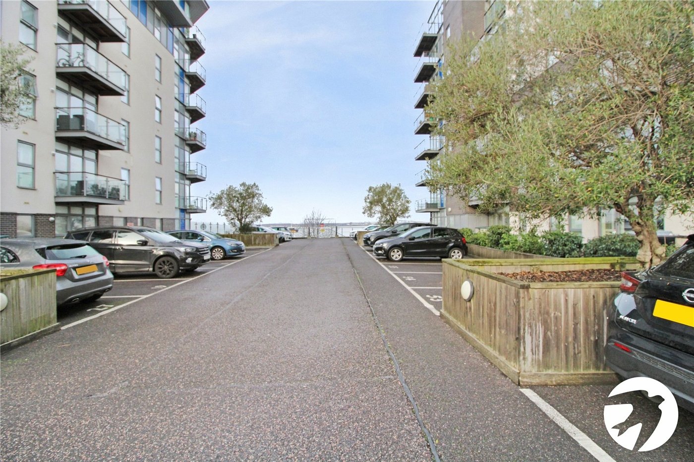 1 bedroom property to rent in Greenhithe | Robinson Michael & Jackson