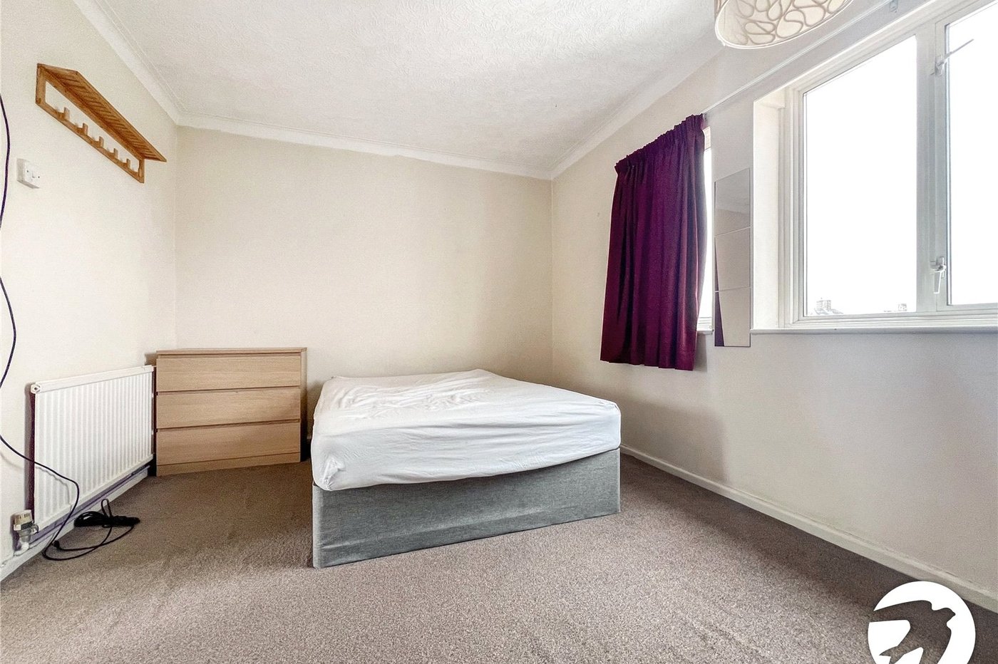 2 bedroom property to rent in London | Robinson Jackson