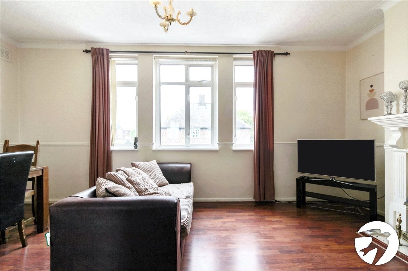 2 bedroom property to rent in London | Robinson Jackson
