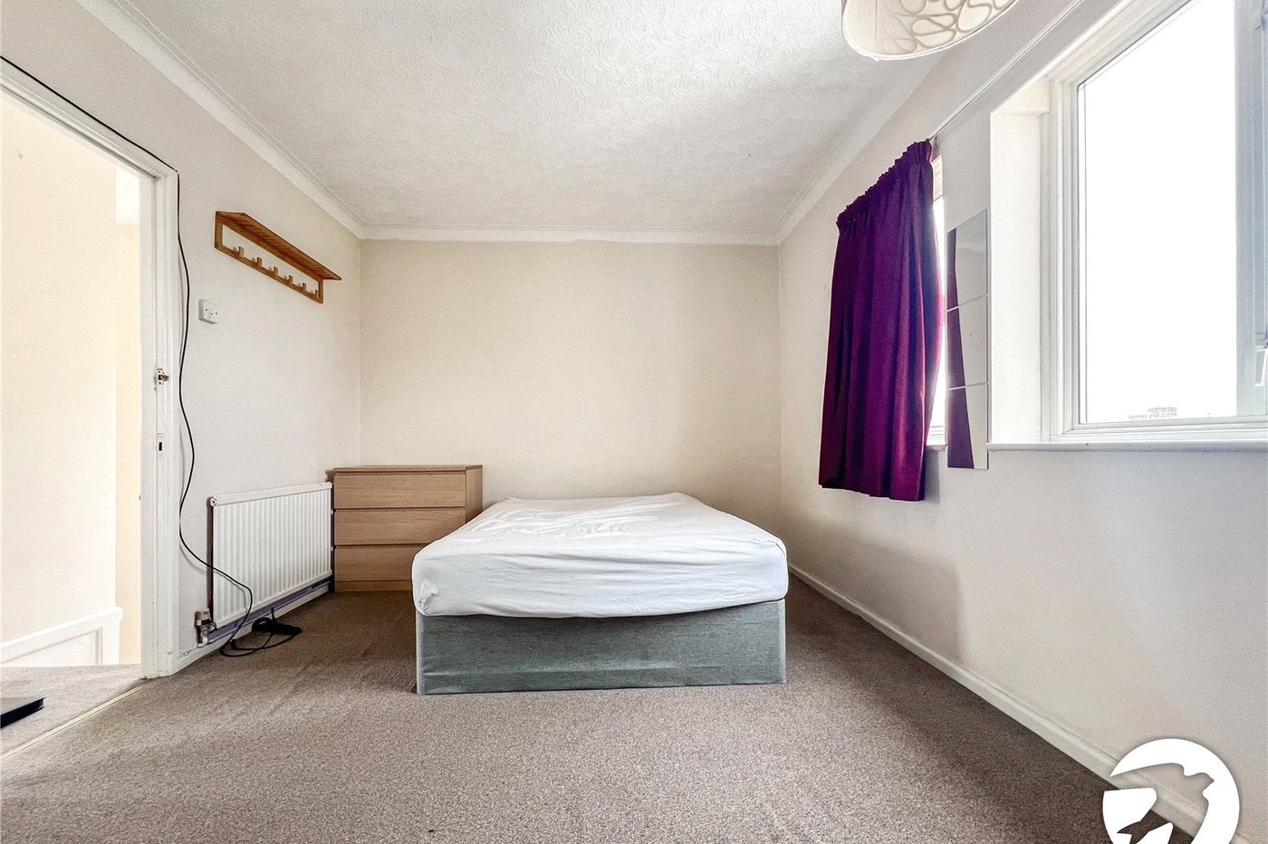 2 bedroom property to rent in London | Robinson Jackson