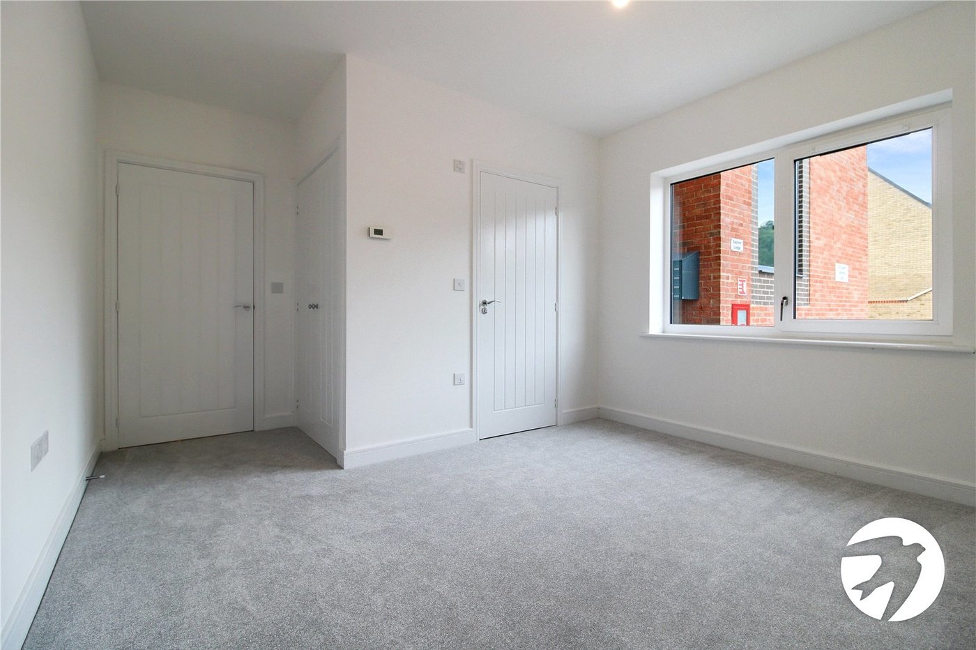 2 bedroom property to rent in Ebbsfleet Valley | Robinson Michael & Jackson