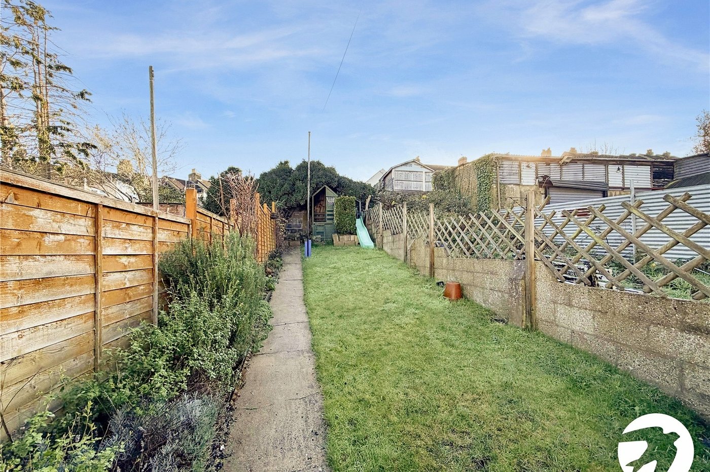 2 bedroom house to rent in Chatham | Robinson Michael & Jackson