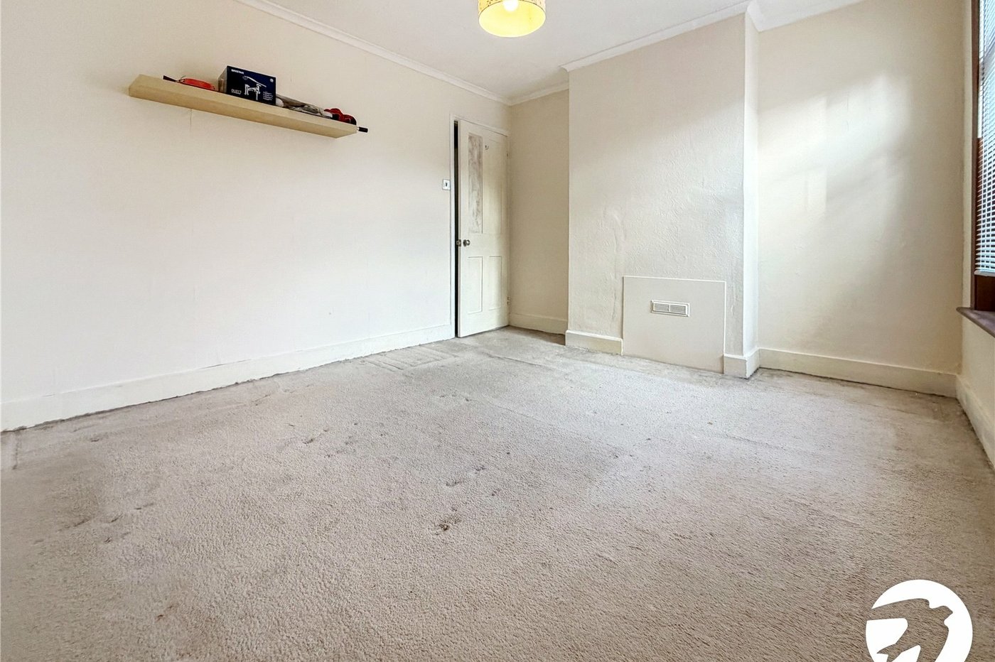 2 bedroom house to rent in Chatham | Robinson Michael & Jackson