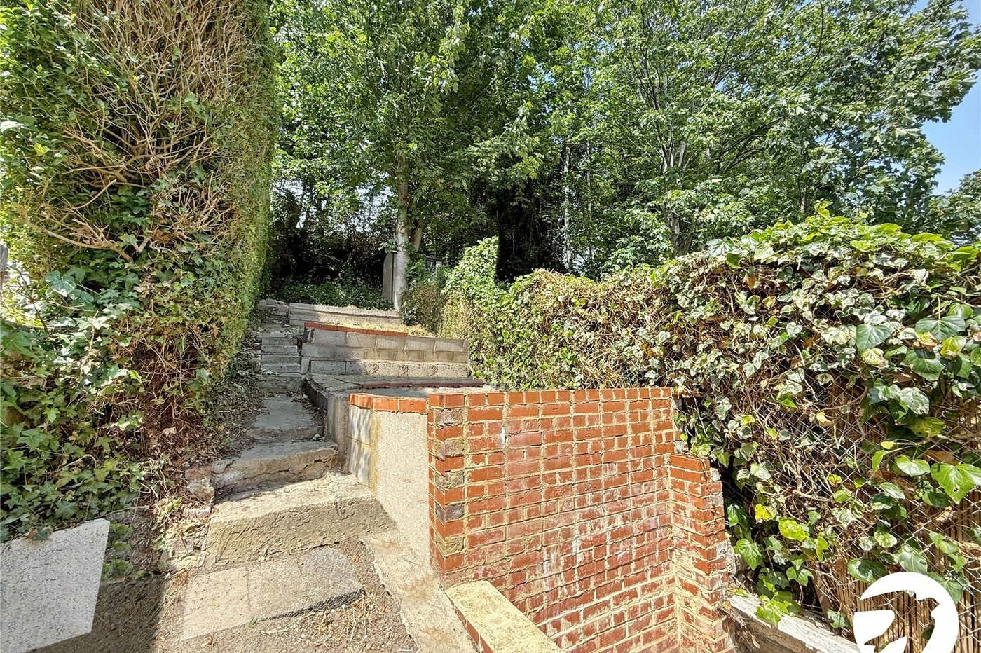 3 bedroom house to rent in Chatham | Robinson Michael & Jackson