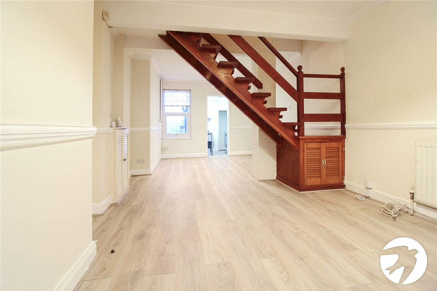 2 bedroom house to rent in Greenhithe | Robinson Michael & Jackson