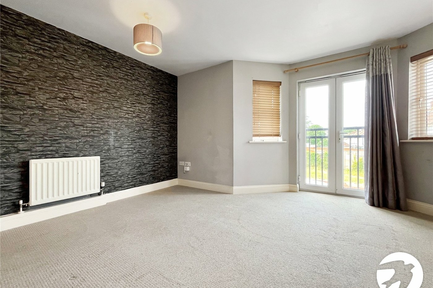 2 bedroom property to rent in Gillingham | Robinson Michael & Jackson