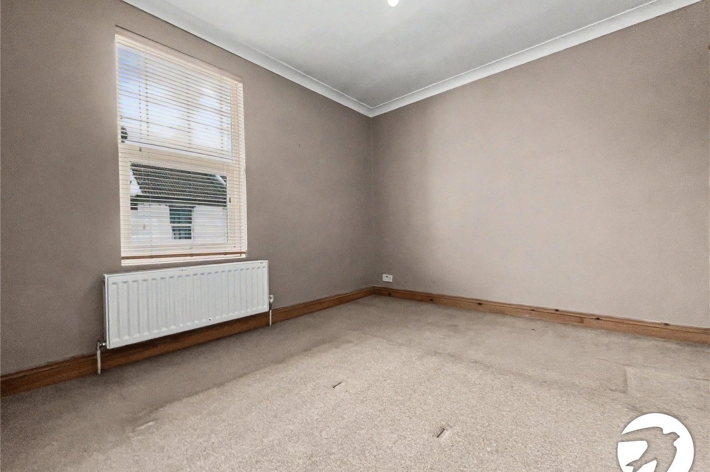 2 bedroom house to rent in Rochester | Robinson Michael & Jackson