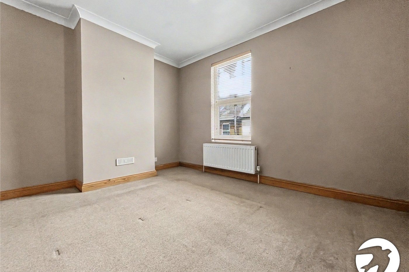 2 bedroom house to rent in Rochester | Robinson Michael & Jackson