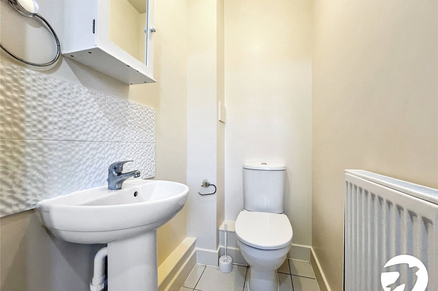 3 bedroom house to rent in Rochester | Robinson Michael & Jackson