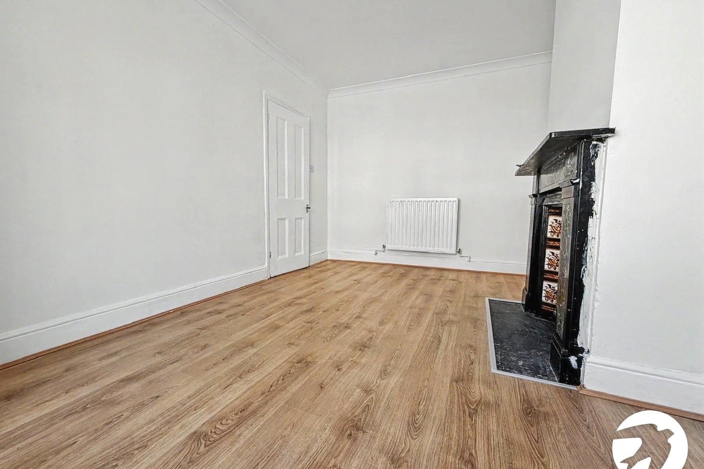 4 bedroom house to rent in Rochester | Robinson Michael & Jackson