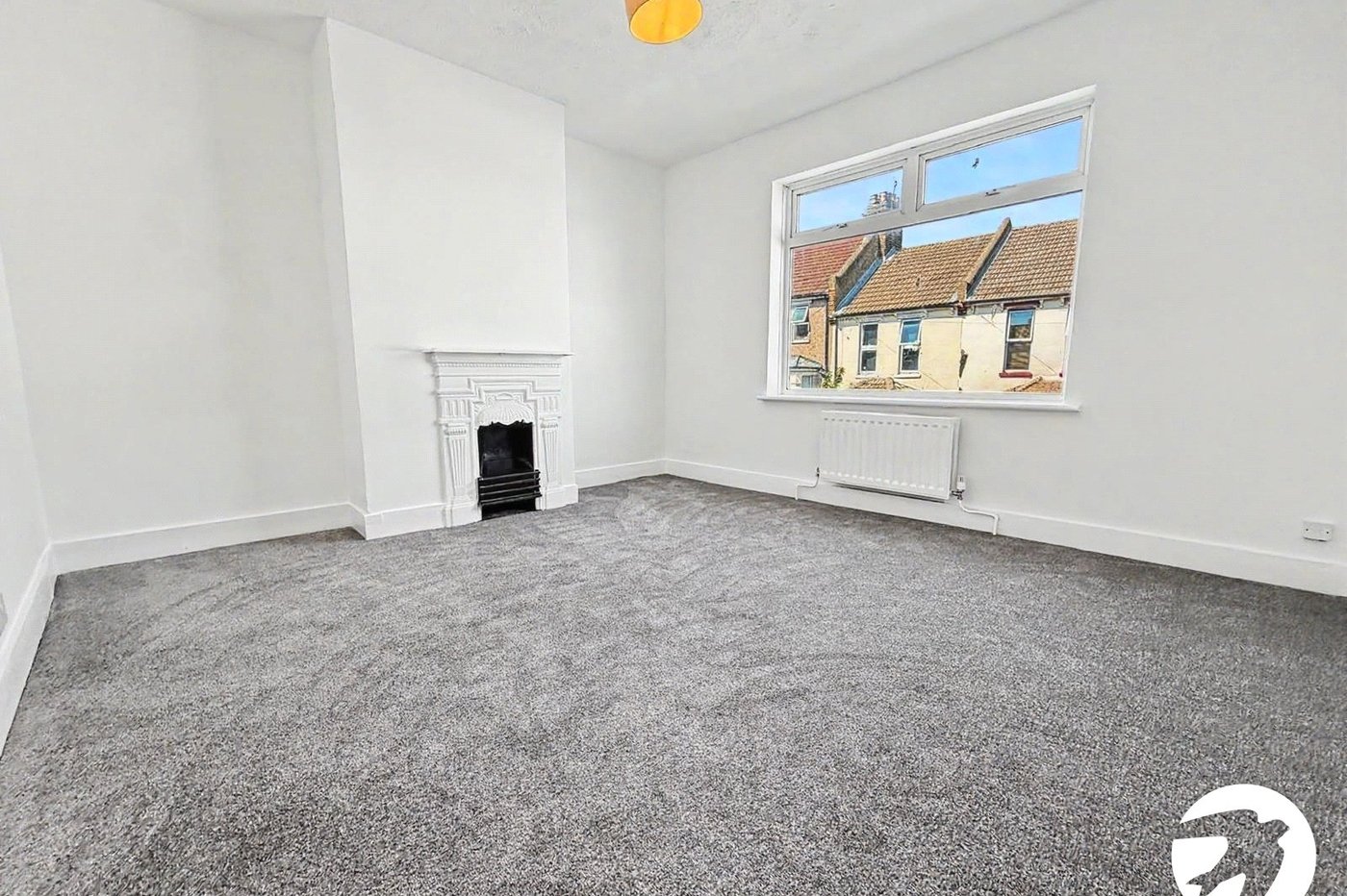 4 bedroom house to rent in Rochester | Robinson Michael & Jackson