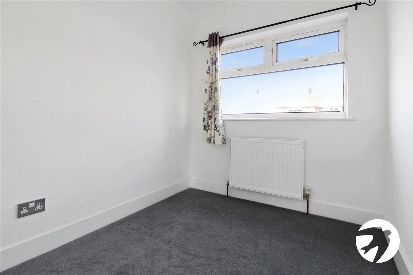 3 bedroom house to rent in Gravesend | Robinson Michael & Jackson