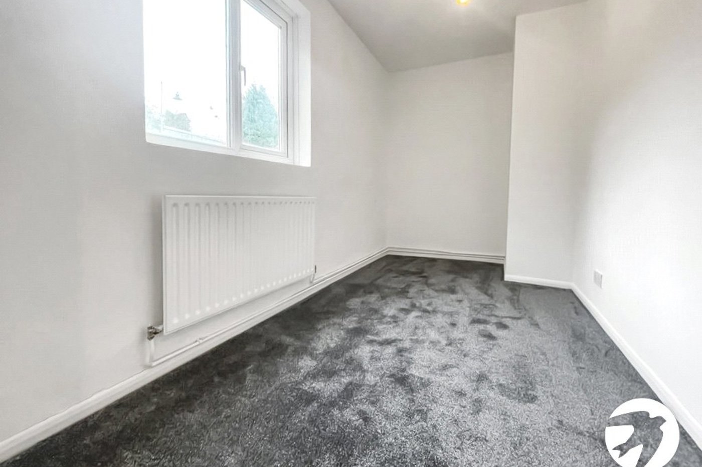 3 bedroom house to rent in Vicarage Road | Robinson Michael & Jackson