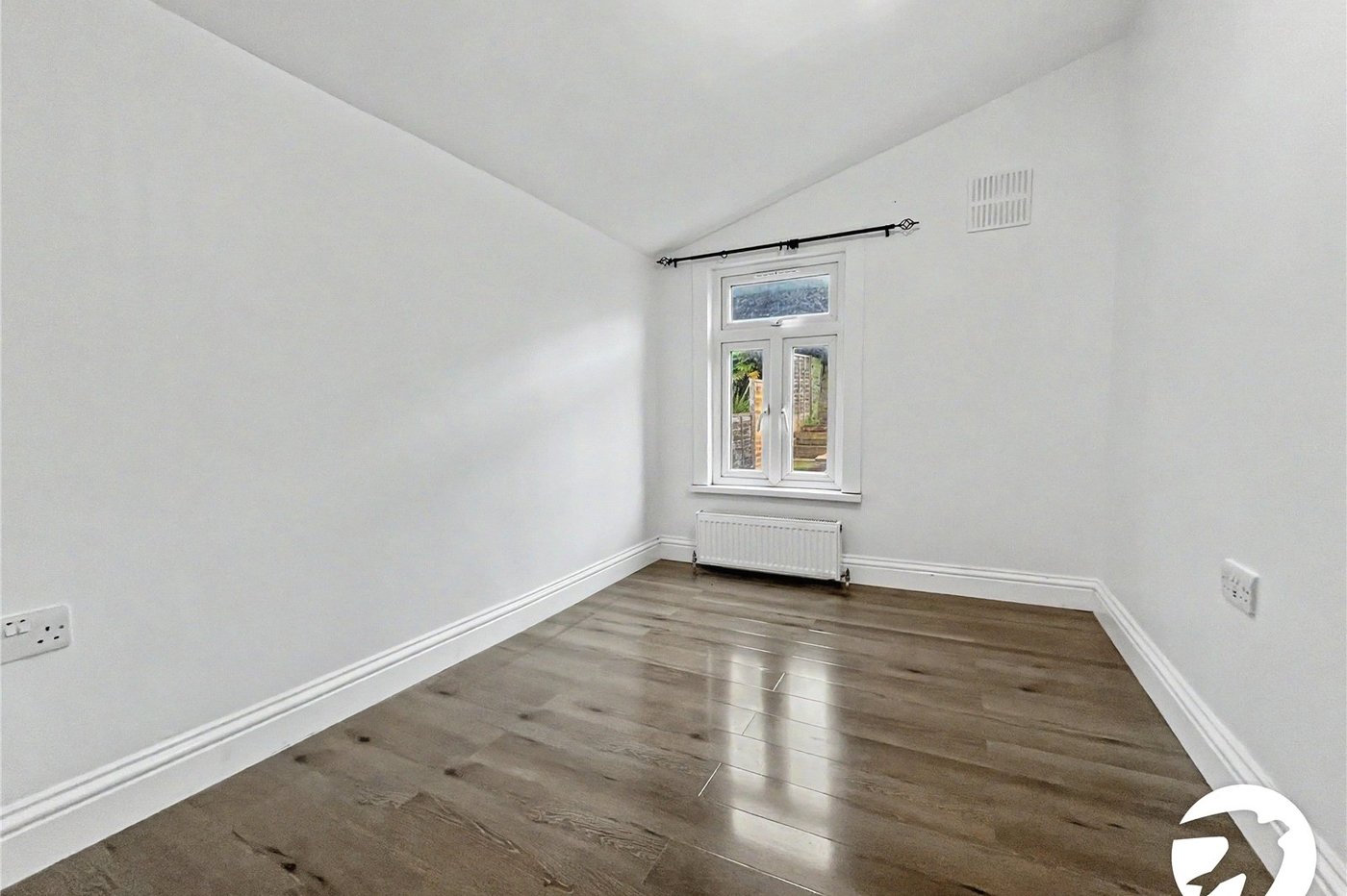3 bedroom house to rent in Chatham | Robinson Michael & Jackson