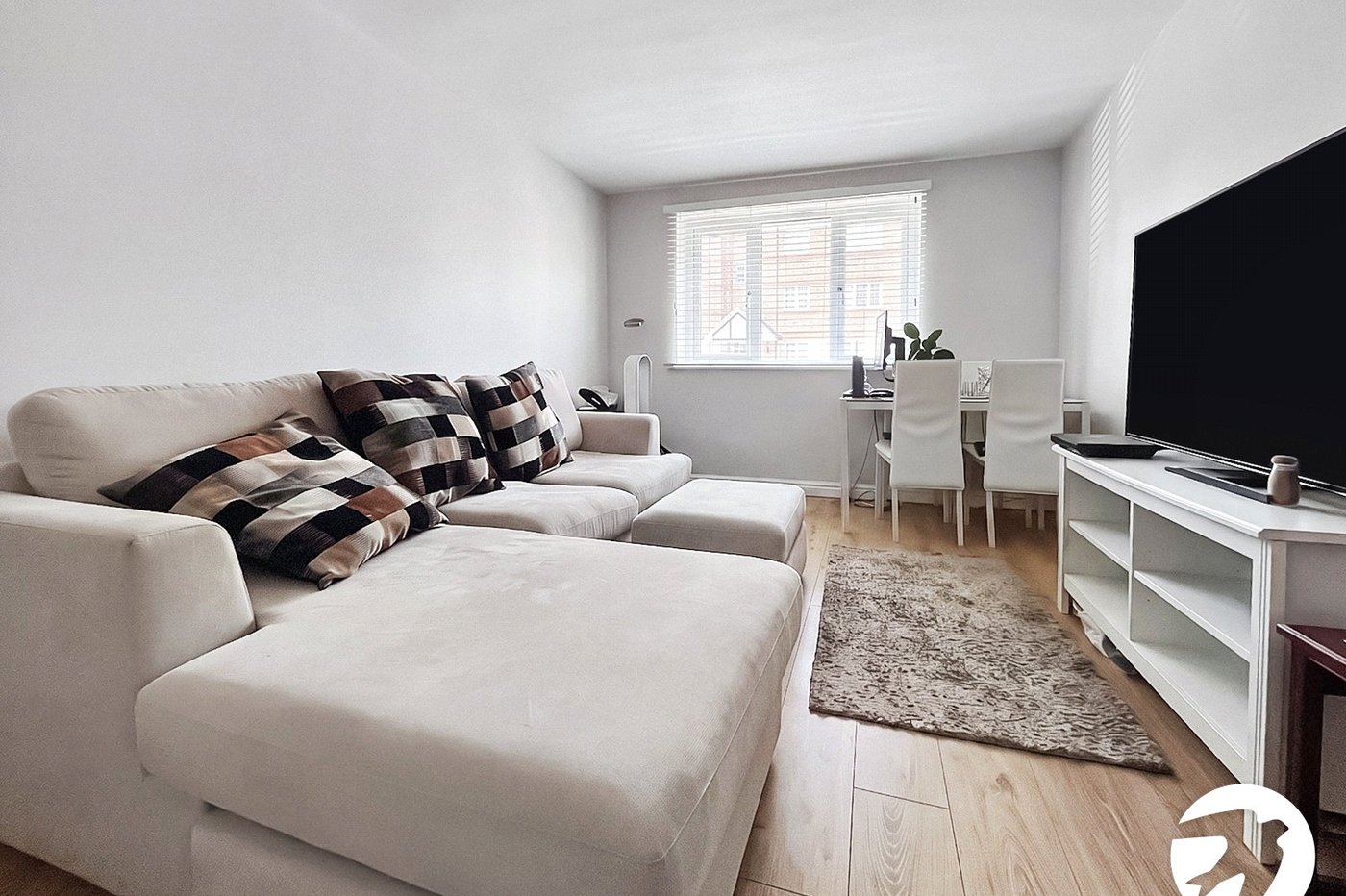 1 bedroom property to rent in Erith | Robinson Jackson