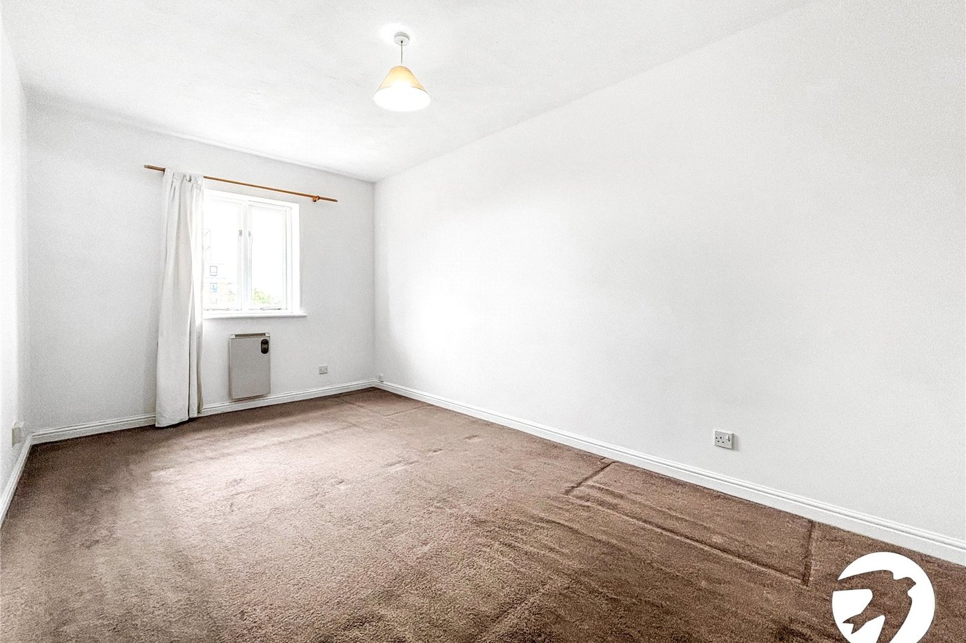 2 bedroom property to rent in Erith | Robinson Jackson