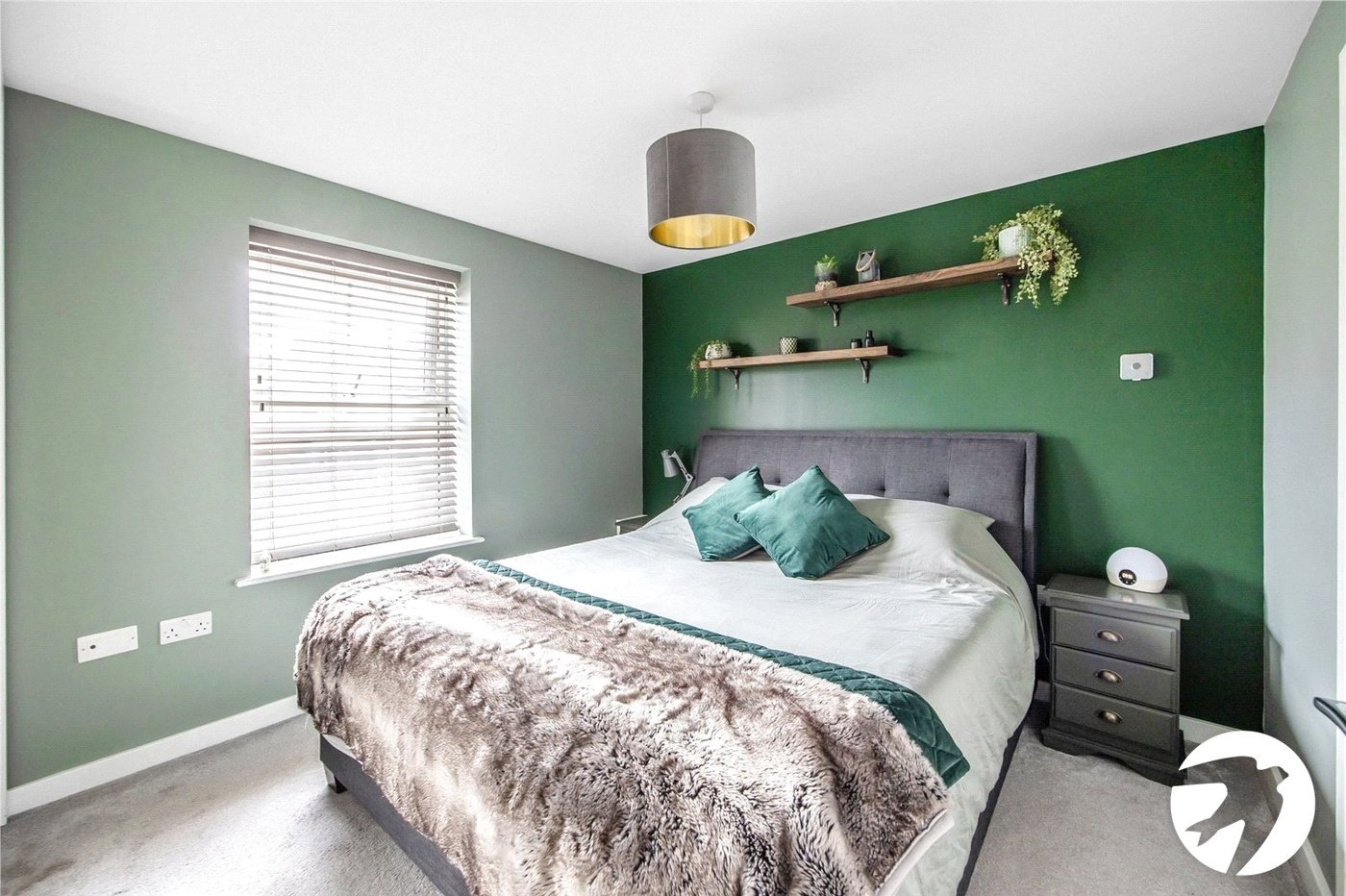 2 bedroom property to rent in Allington | Robinson Michael & Jackson