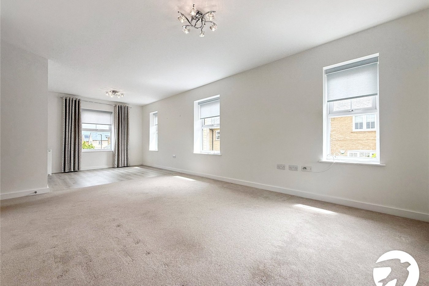 2 bedroom property to rent in Allington | Robinson Michael & Jackson